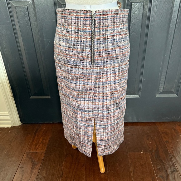 VERONICA BEARD TWEED PENCIL SKIRT size 6 - Picture 4 of 6